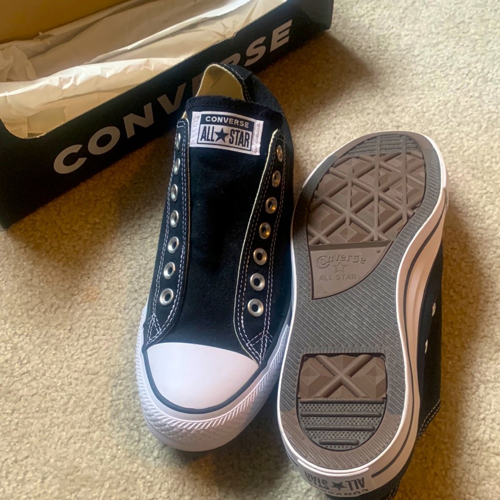 New Converse chuck slip ons size 10.5 Black
